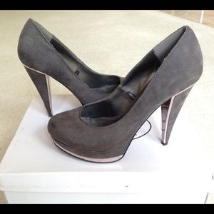 *Forever 21* Grey Pumps